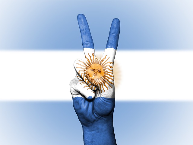 The Argentine Peso Crisis: Unraveling the Knots of Currency Mismanagement
